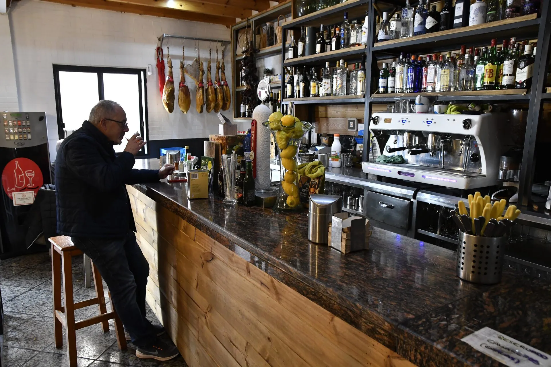 bar cerca de mí en barcelona