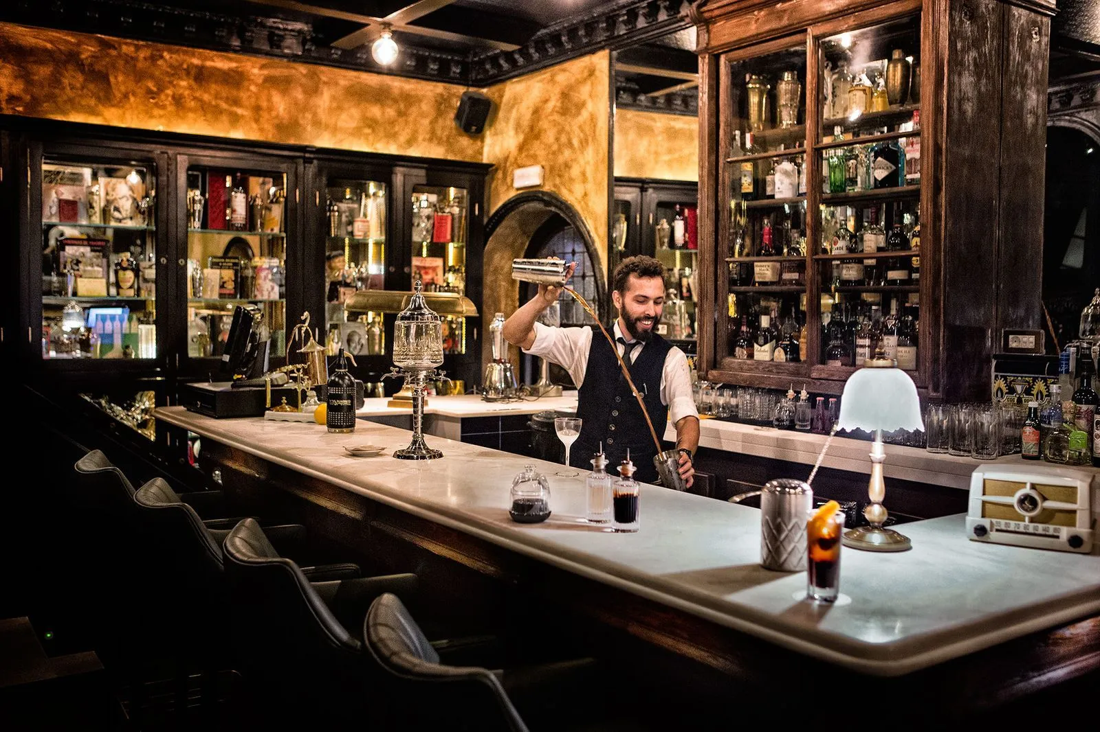 bar cerca de mí en madrid