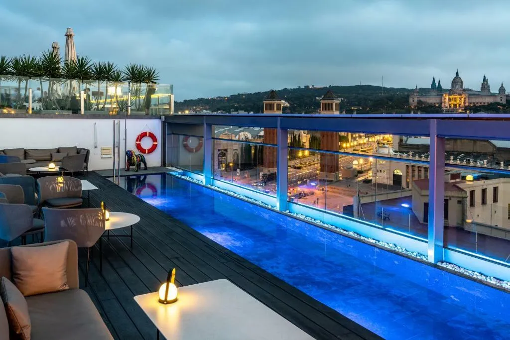 hotel cerca de mí en barcelona