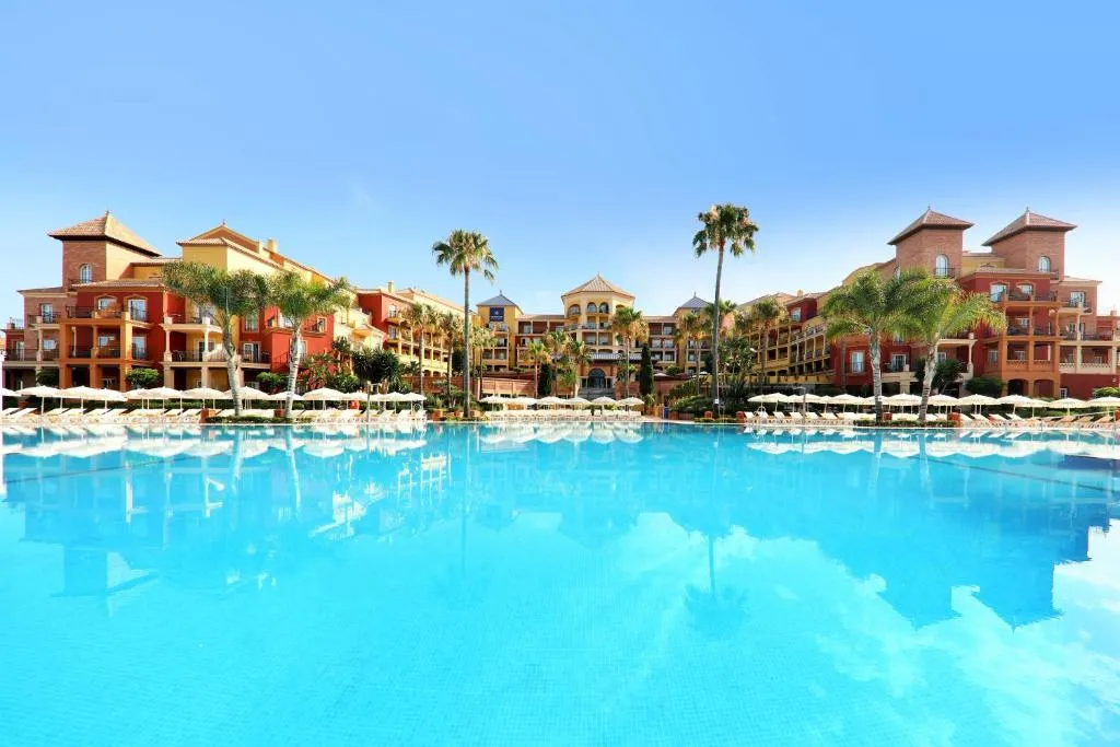 hotel cerca de mí en málaga